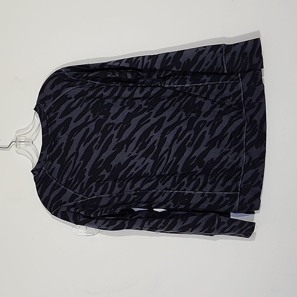 Sweaty Betty Camo After Class Sweatshirt Size S - Picture 4 of 8